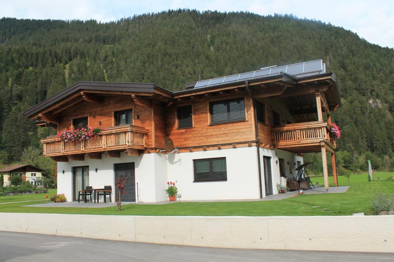 Villa Alpin Holzgau Εξωτερικό φωτογραφία