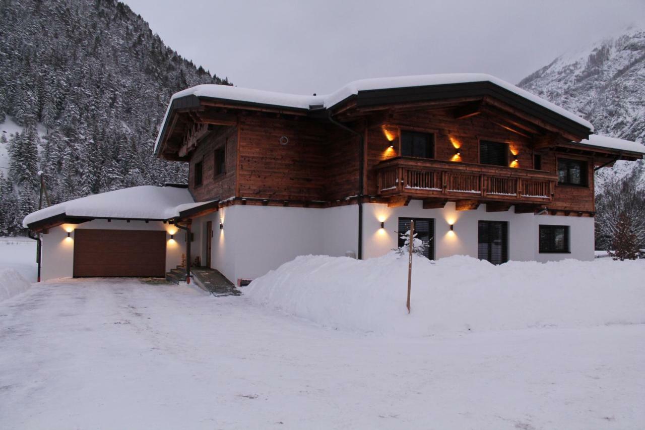 Villa Alpin Holzgau Εξωτερικό φωτογραφία